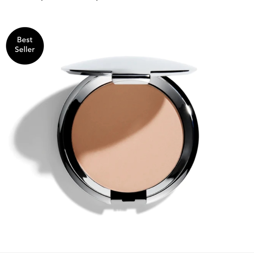 Chantecaille Compact Makeup Petal